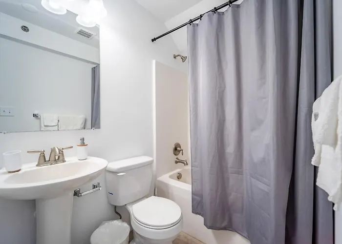 Modern 4br Ocean Block Walk To The