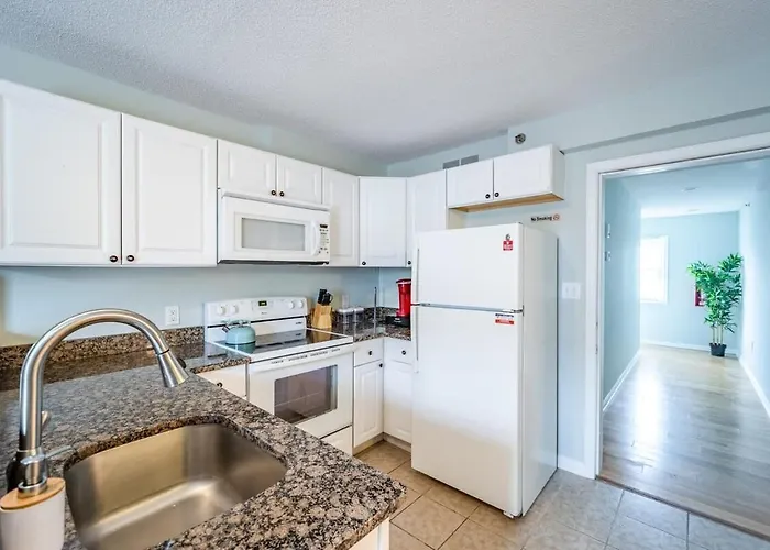 Modern 4br Ocean Block Walk To The