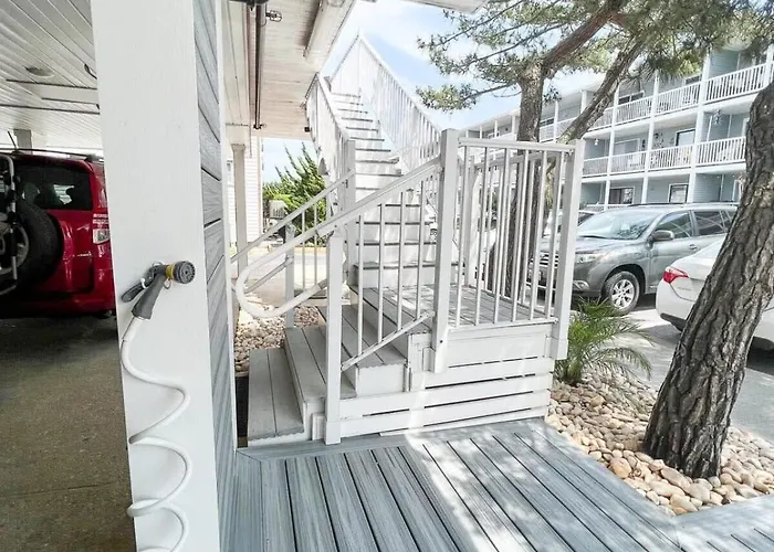 Modern 4br Ocean Block Walk To The